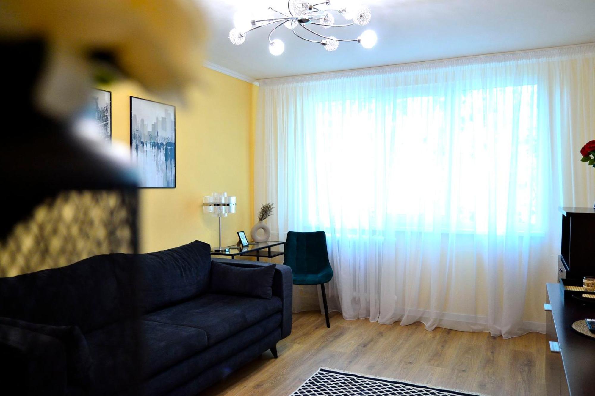 Cozy 2 Rooms Apartment Drumul Taberei Bucarest Exterior foto